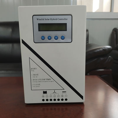 ตัวควบคุมการประจุลม MPPT 12V / 24V / 48V สำหรับใช้ในบ้าน 400W 800W 1000W